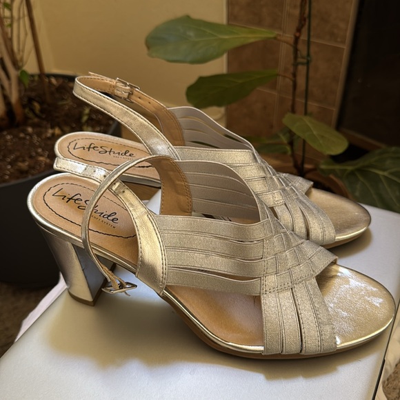 LifeStride, Silver, Size 11 “Amy Slingbacks,” open toe and heel pumps. - Picture 3 of 8